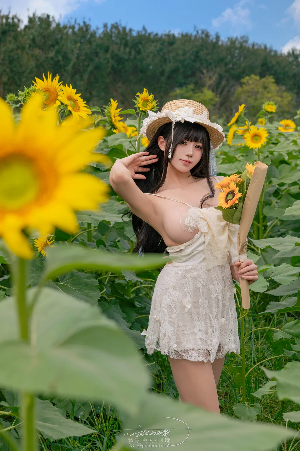 咬一口兔娘 - 24年07月 夏の葵 [74P,1V-1.53GB] tg@simisebaisi 【丝足阁】042.webp